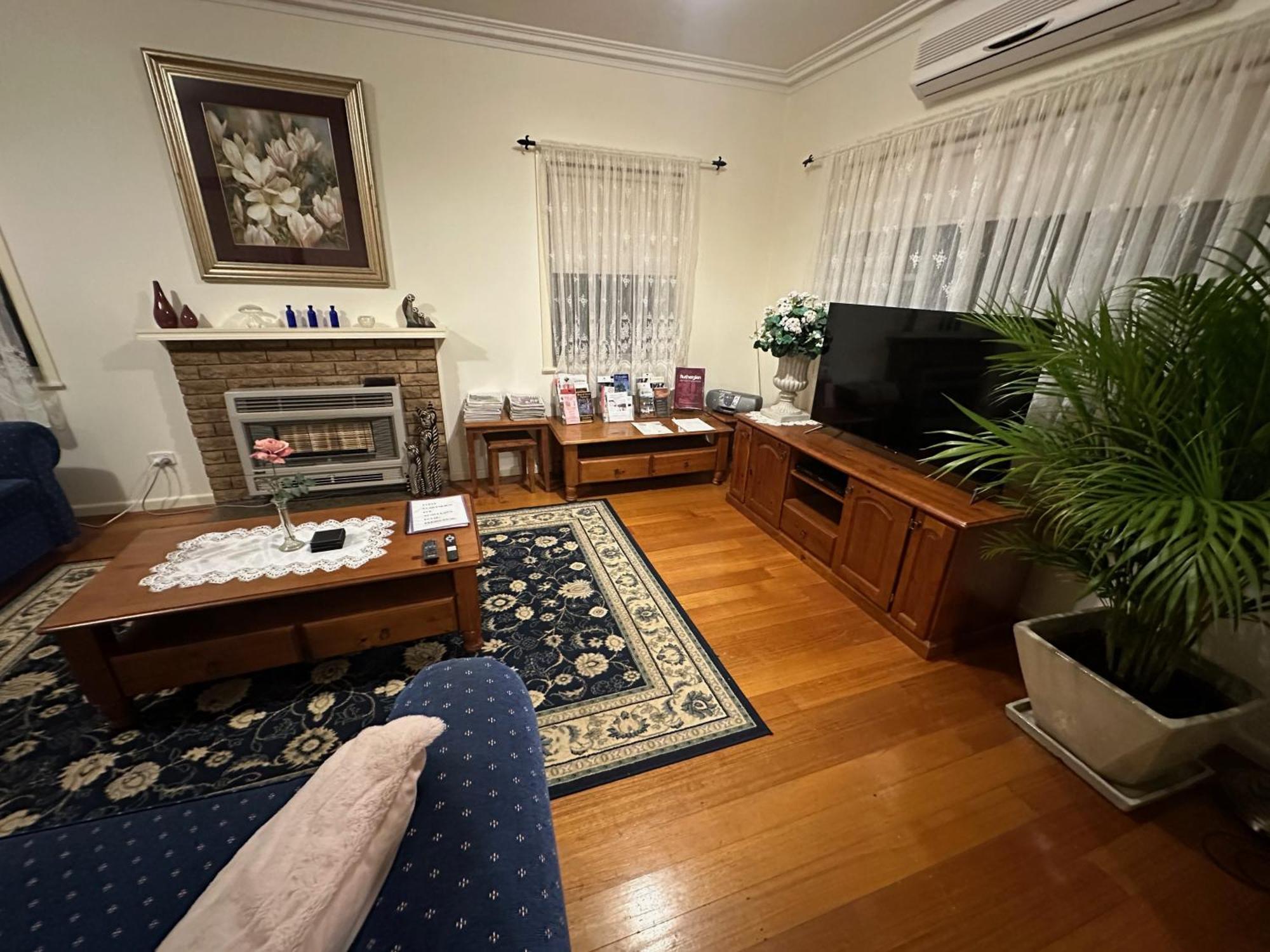 Admurraya House Bed & Breakfast Рутерглен Экстерьер фото