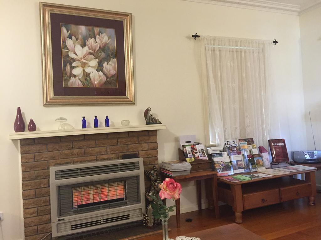 Admurraya House Bed & Breakfast Рутерглен Экстерьер фото